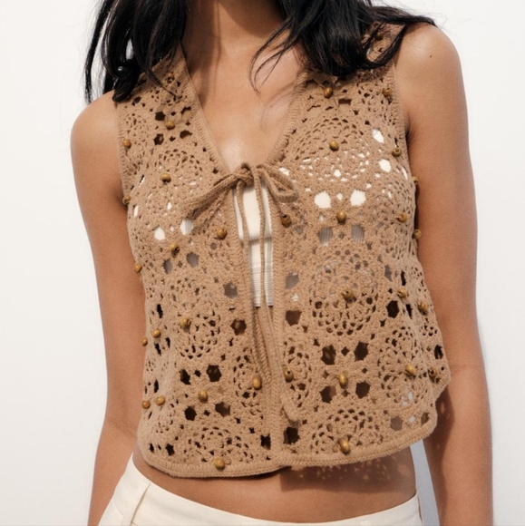 Zara Beaded Crochet Vest - Picture 4 of 11